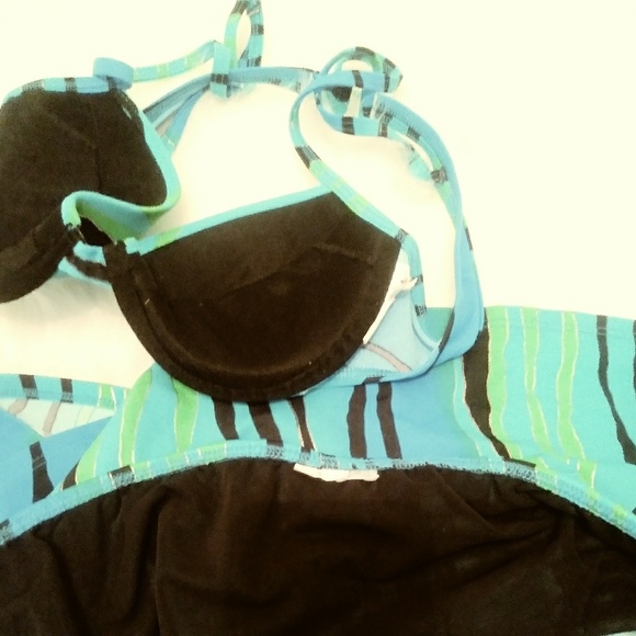 Striped Blue and green 2 piece skirt swimsuit - Picture 6 of 6